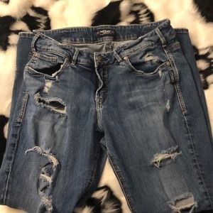 Suki skinny extremely distressed jeans
